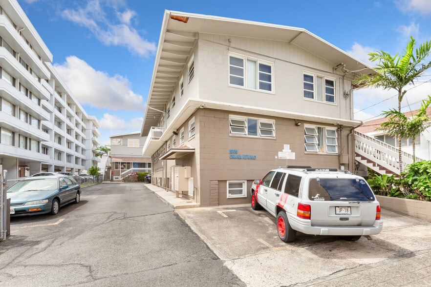 Building Photo - 1508 Kewalo St
