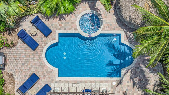 Primary Photo - 3316 NE 16th St