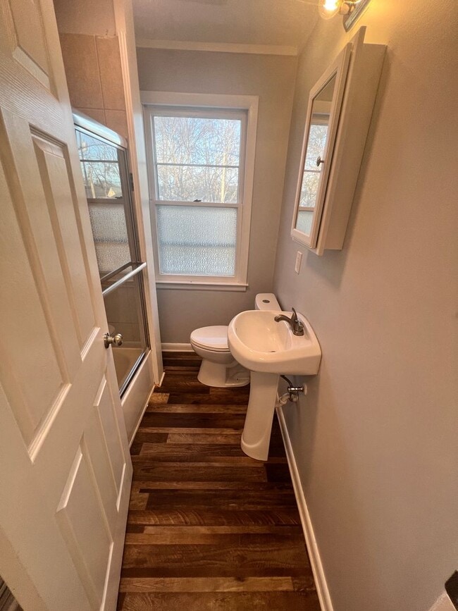 Building Photo - 1011 Merritt St