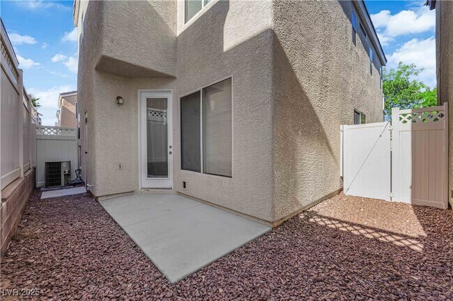 Building Photo - 8283 Misty Sage St
