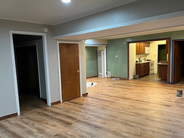 Open Floor Plan-Dining Room - 661 Watervliet Shaker Rd