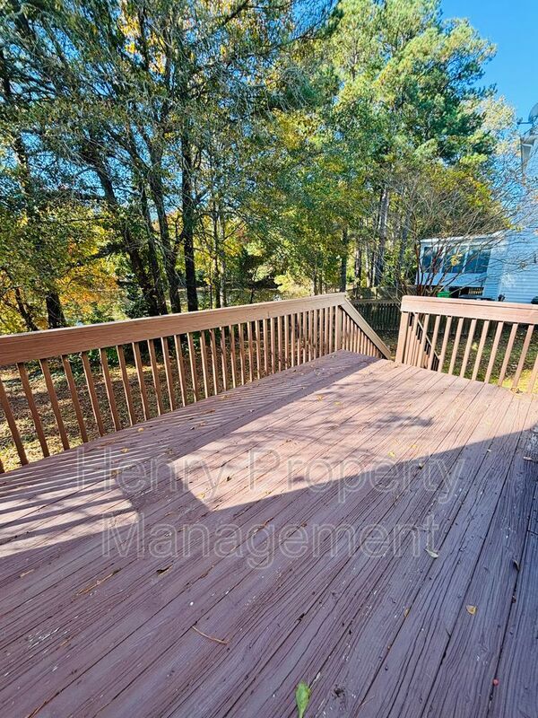 Building Photo - 5716 Brookshadow Dr