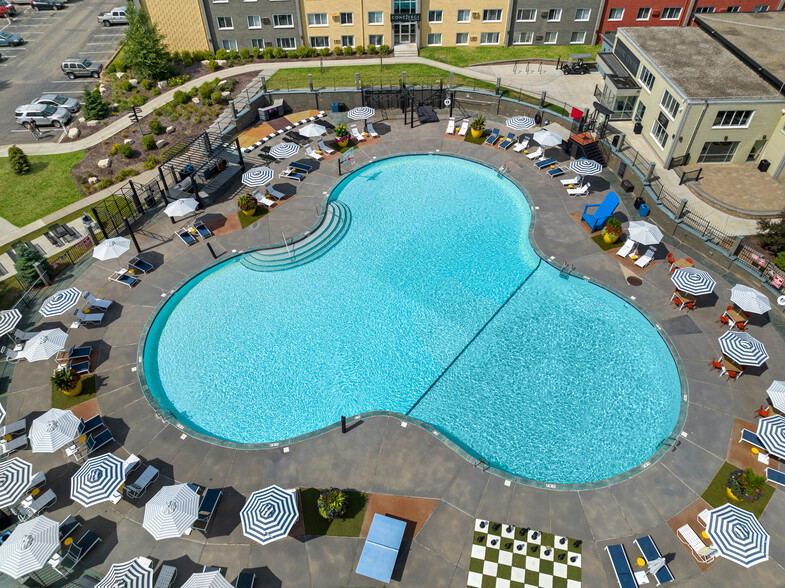 Make A Splash In Our Resort Style Pool! - Concierge