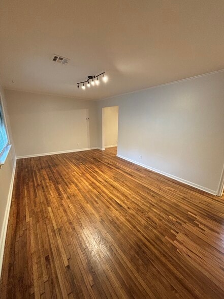 Building Photo - 2725 N Boulder Ave