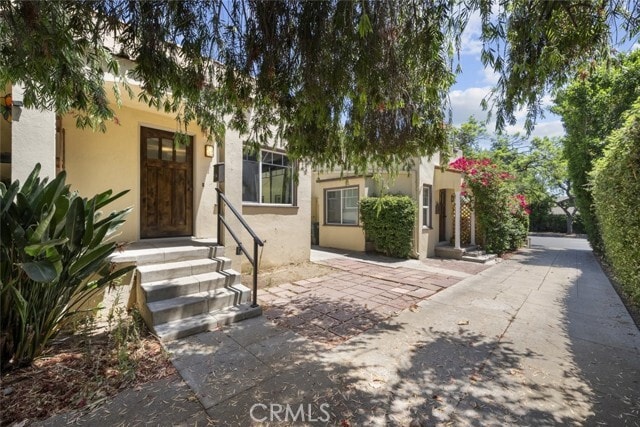 Building Photo - 475 E Del Mar Blvd