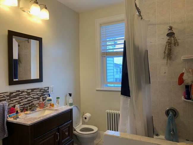 Building Photo - 3920 New Hampshire Ave NW