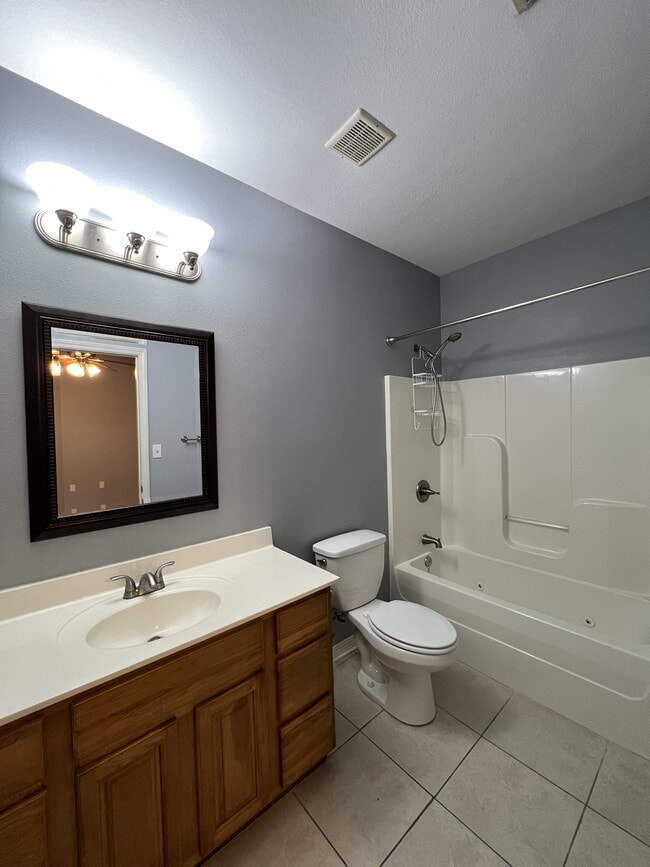 Building Photo - 641 Gap Creek Dr