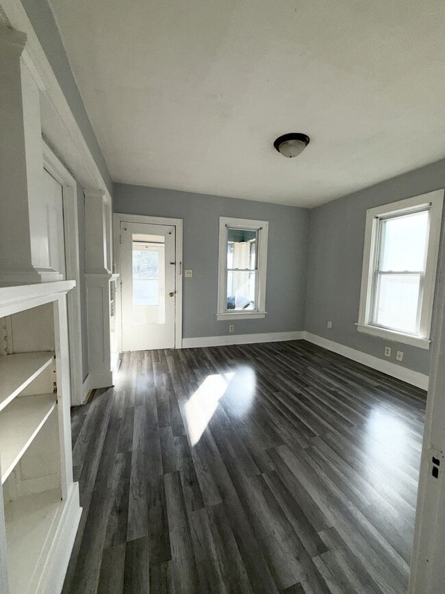 Building Photo - 1409-1409 1/2 18th Ave