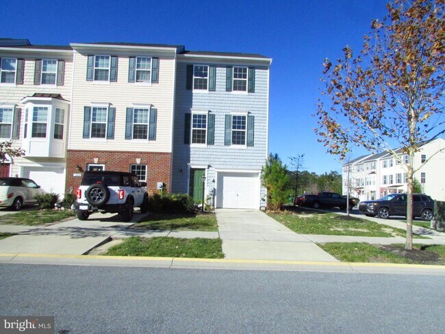 Building Photo - 20559 Asheville Dr