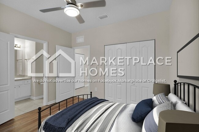 Building Photo - 3996 Vlg Vw Ln