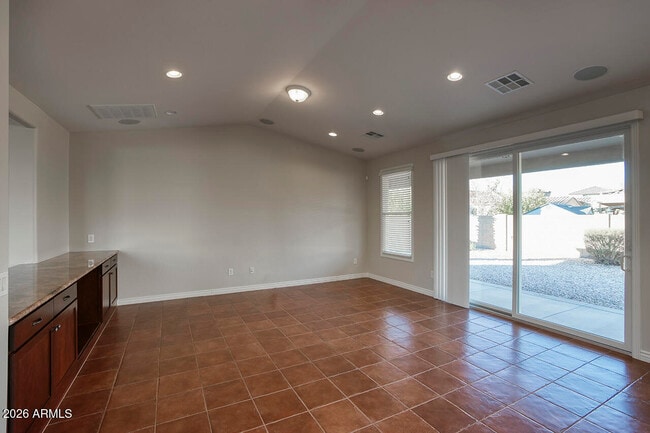 Building Photo - 2284 E Desert Broom Pl