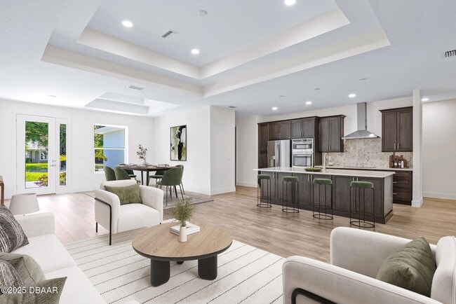 Building Photo - 2894 Hardy Ave