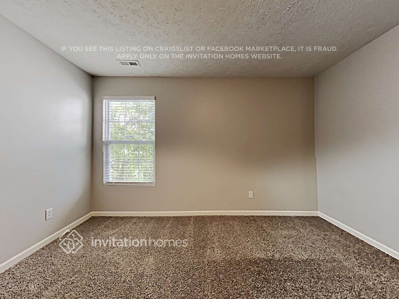 Building Photo - 737 Sinclair Dr