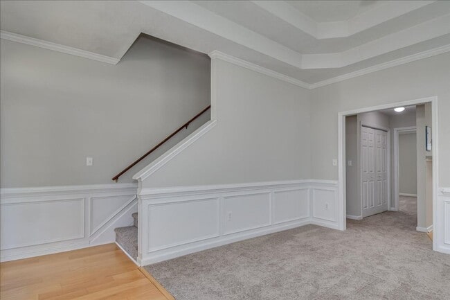 Building Photo - 412 Trestle Ln