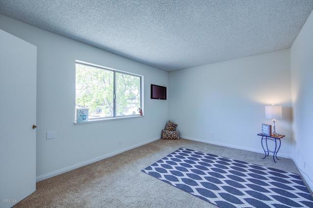 Building Photo - 2646 Tiller Ave