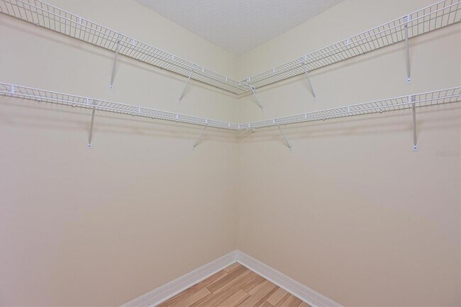 Building Photo - 9435 Discovery Terrace