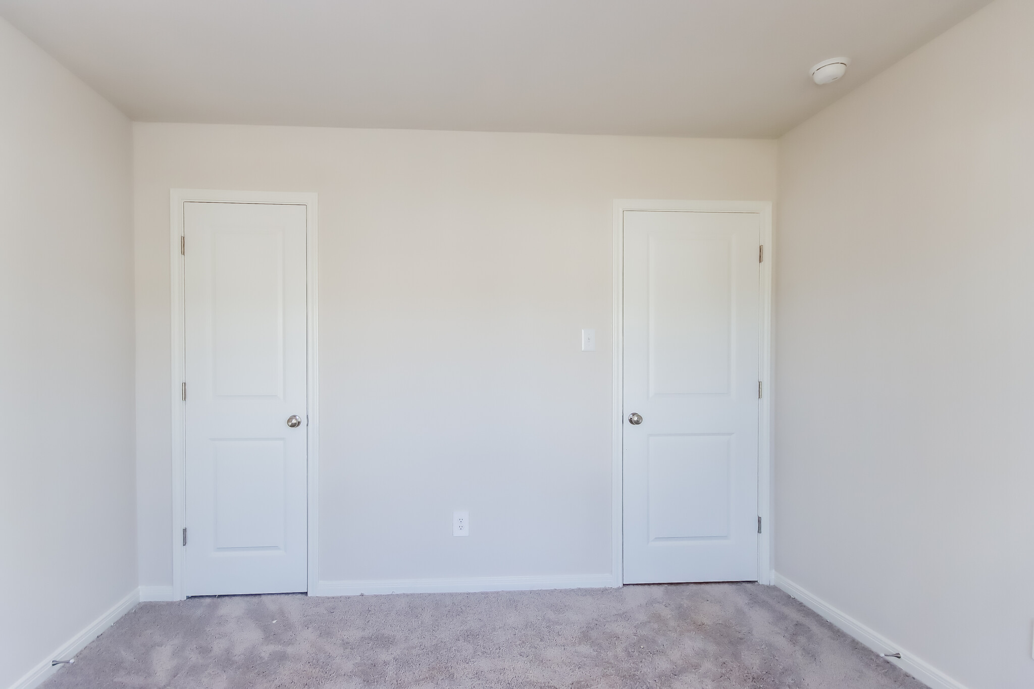 Building Photo - 15606 Briar Forest Dr