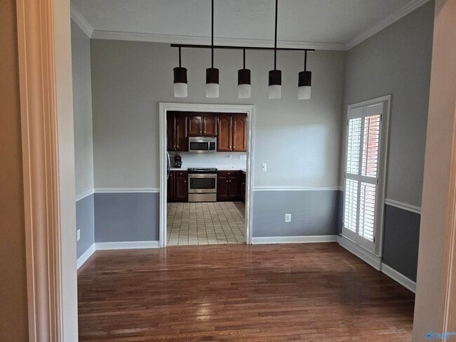 Building Photo - 100 Tanglefoot Dr