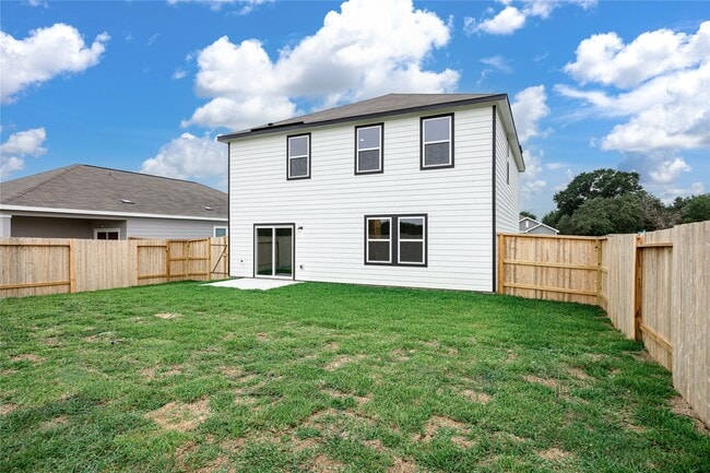 Building Photo - 31114 Gayle Prairie Oaks St