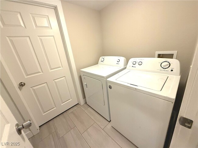 Building Photo - 6800 E Lake Mead Blvd