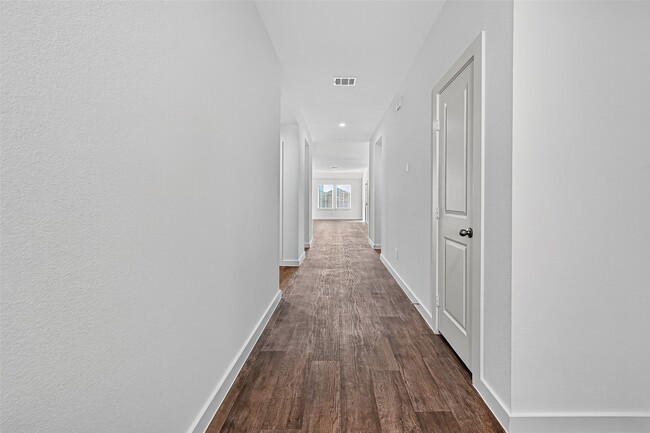 Building Photo - 4215 Russet Elm Ln