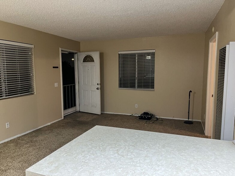 Building Photo - 4154 159th St