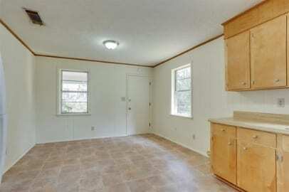 Building Photo - 107 McClain St