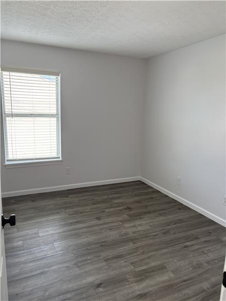 Building Photo - 1930 Independence Rd