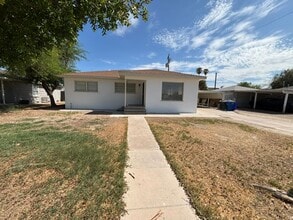 Building Photo - 1249 Sandalwood Dr