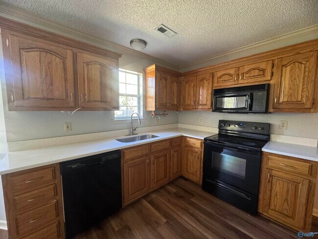 Building Photo - 138 Medicine Bend Dr