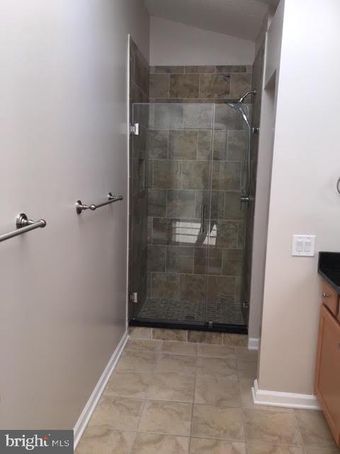 Building Photo - 2693 Maple Ridge Dr