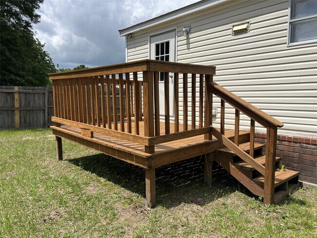 Building Photo - 16524 Spring Rain Ct