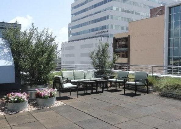 Building Photo - 800 Brazos St