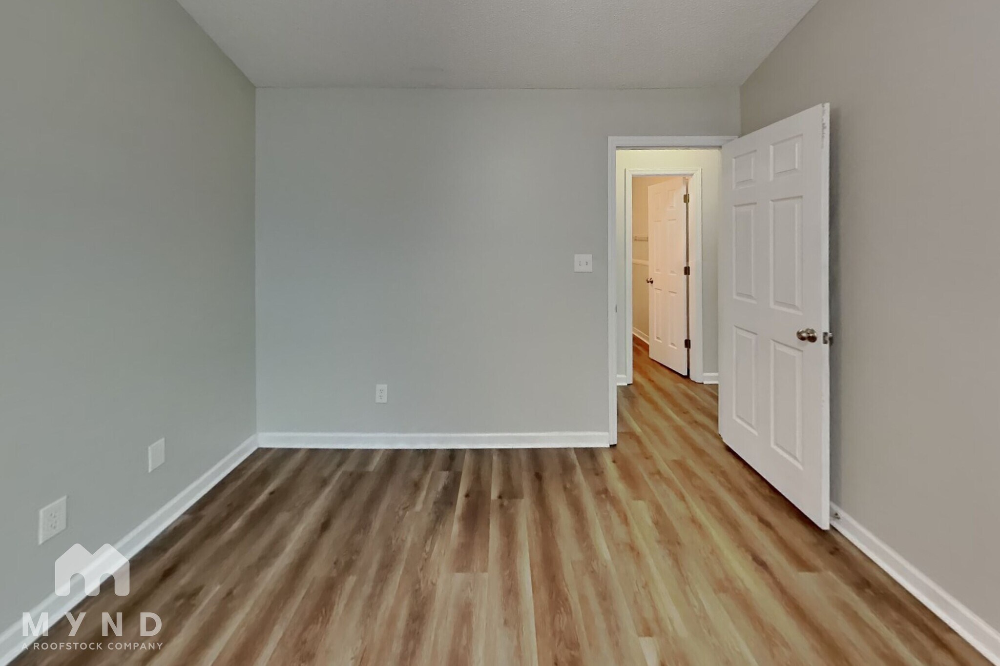 Building Photo - 589 Spaniel Ln