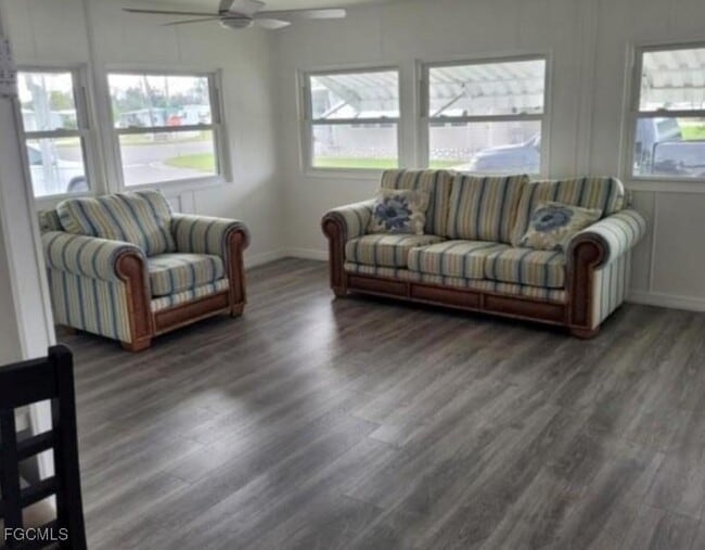 Building Photo - 2774 Wedgewood Dr