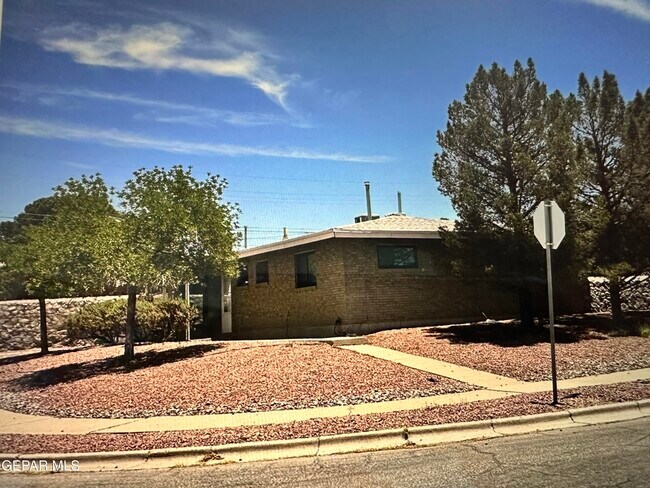 Building Photo - 1202 Caper Rd