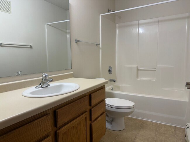Building Photo - 4431 Calico Dr S