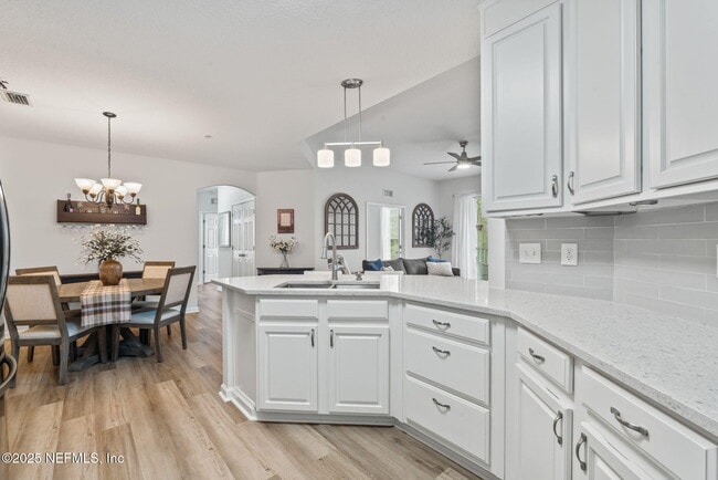 Building Photo - 785 Oakleaf Plantation Pkwy
