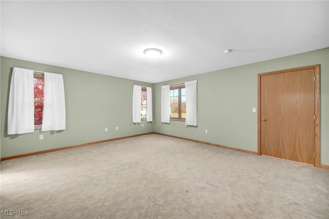 Building Photo - 2366 Stony Hill Rd