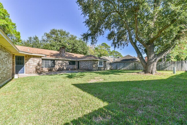 Building Photo - 4703 Ironwood Dr