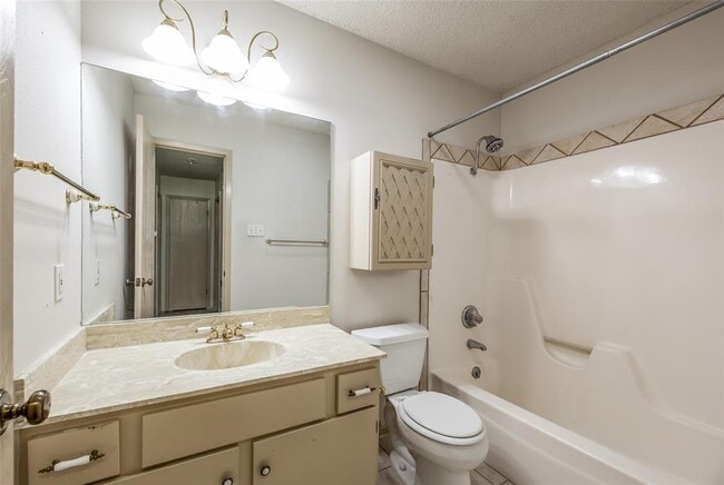 Building Photo - 1006 Silbury Dr