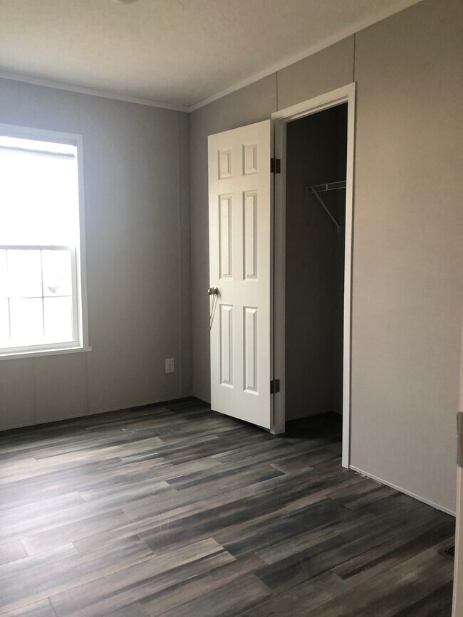 bedroom 3 - 182 Parker Lake Dr