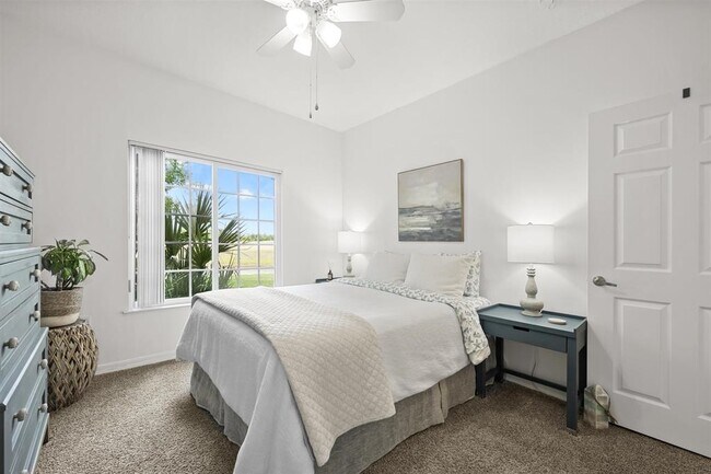 Building Photo - 520 Florida Club Blvd