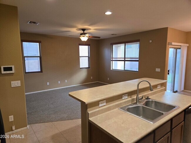 Building Photo - 15453 W Jenan Dr