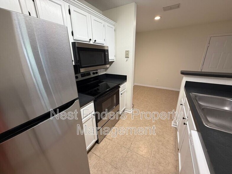 Building Photo - 7701 Timberlin Park Blvd