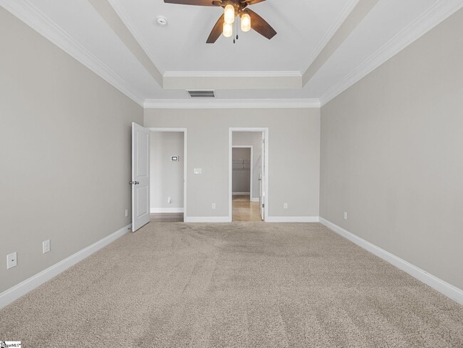 Building Photo - 211 Pollyanna Dr