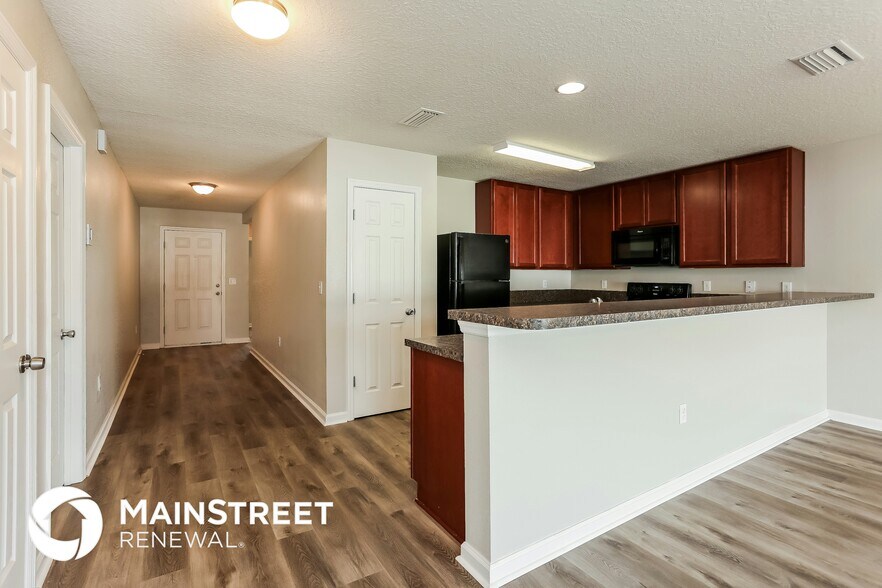 Building Photo - 77160 Cobblestone Dr