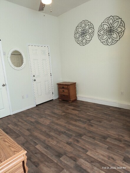 Building Photo - 3516 Rhoda Ln