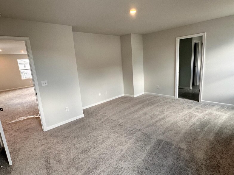 Building Photo - 340 Dearborn Sta Dr