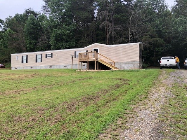 Building Photo - 112 Damron Ln